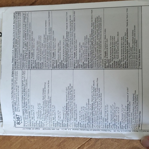 Bundle of vintage holiday craft patterns - Picture 3 of 9